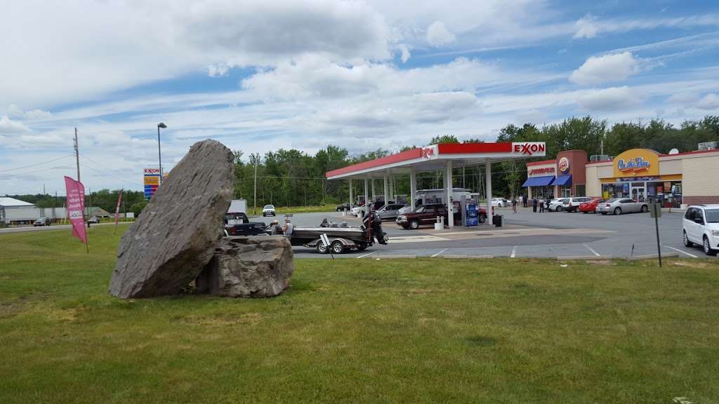 Exxon | 17 Main St, Gouldsboro, PA 18424, USA | Phone: (570) 842-2211