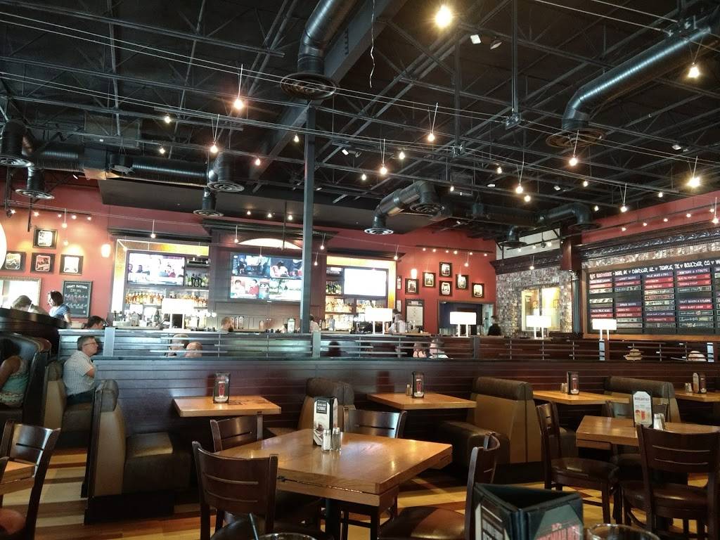 BJs Restaurant & Brewhouse | 4151 Conroy Rd, Orlando, FL 32839, USA | Phone: (407) 352-0225