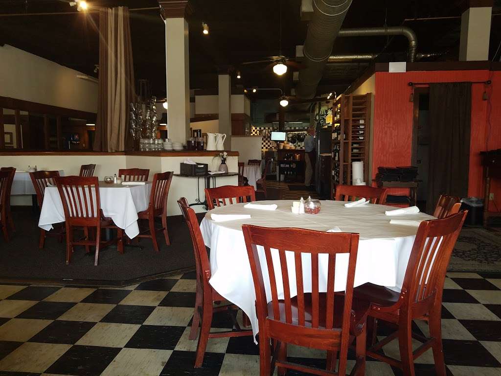 Iron Horse Restaurant | Photo 1 of 10 | Address: 100 S Railroad Ave, Ashland, VA 23005, USA | Phone: (804) 752-6410