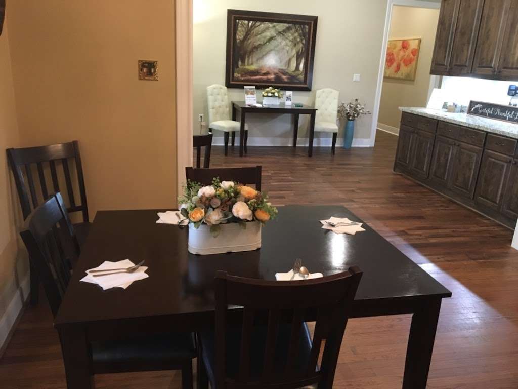 Seasons Assisted Living | 1103 Water St, Navasota, TX 77868, USA | Phone: (936) 825-2237