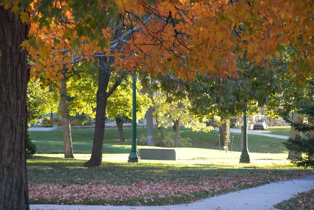 Baker University | 618 Eighth St, Baldwin City, KS 66006, USA | Phone: (785) 594-6451