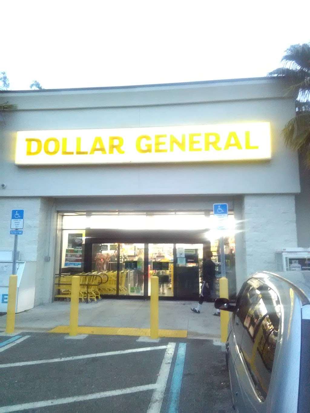 Dollar General | 7965 Valencia College Ln, Orlando, FL 32825, USA | Phone: (407) 482-2553