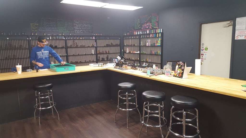 Glass And Vape - Kansas City Vape Shop | 6829 N Oak Trafficway, Gladstone, MO 64118 | Phone: (816) 214-5890