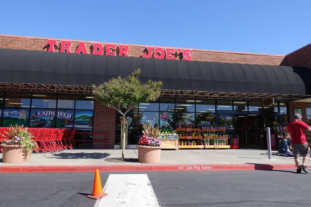 Trader Joes | 1350 Gateway Blvd Ste A1-A7, Fairfield, CA 94533, USA | Phone: (707) 434-0144