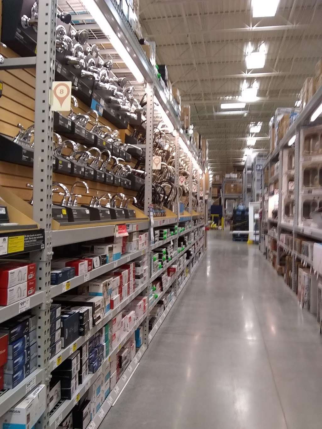 Lowes Home Improvement | 5303 W Loop 1604 N, San Antonio, TX 78253, USA | Phone: (210) 257-2000