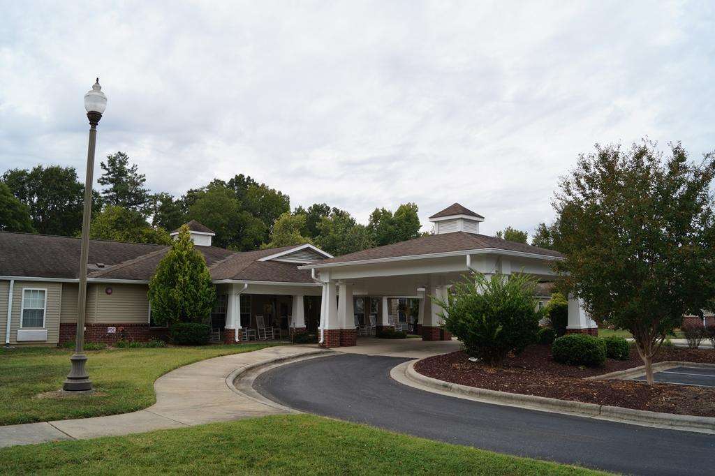 Somerset Court of Cherryville | 401 W Academy St, Cherryville, NC 28021 | Phone: (704) 445-1554