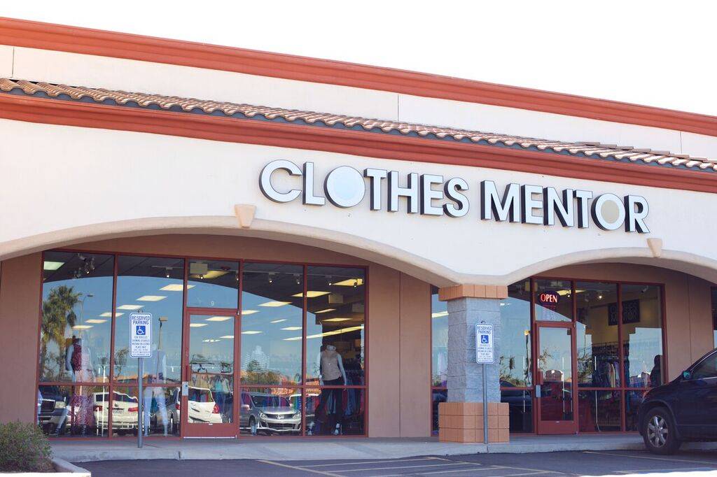 Clothes Mentor | 5055 W Ray Rd, Chandler, AZ 85226, USA | Phone: (480) 347-9478