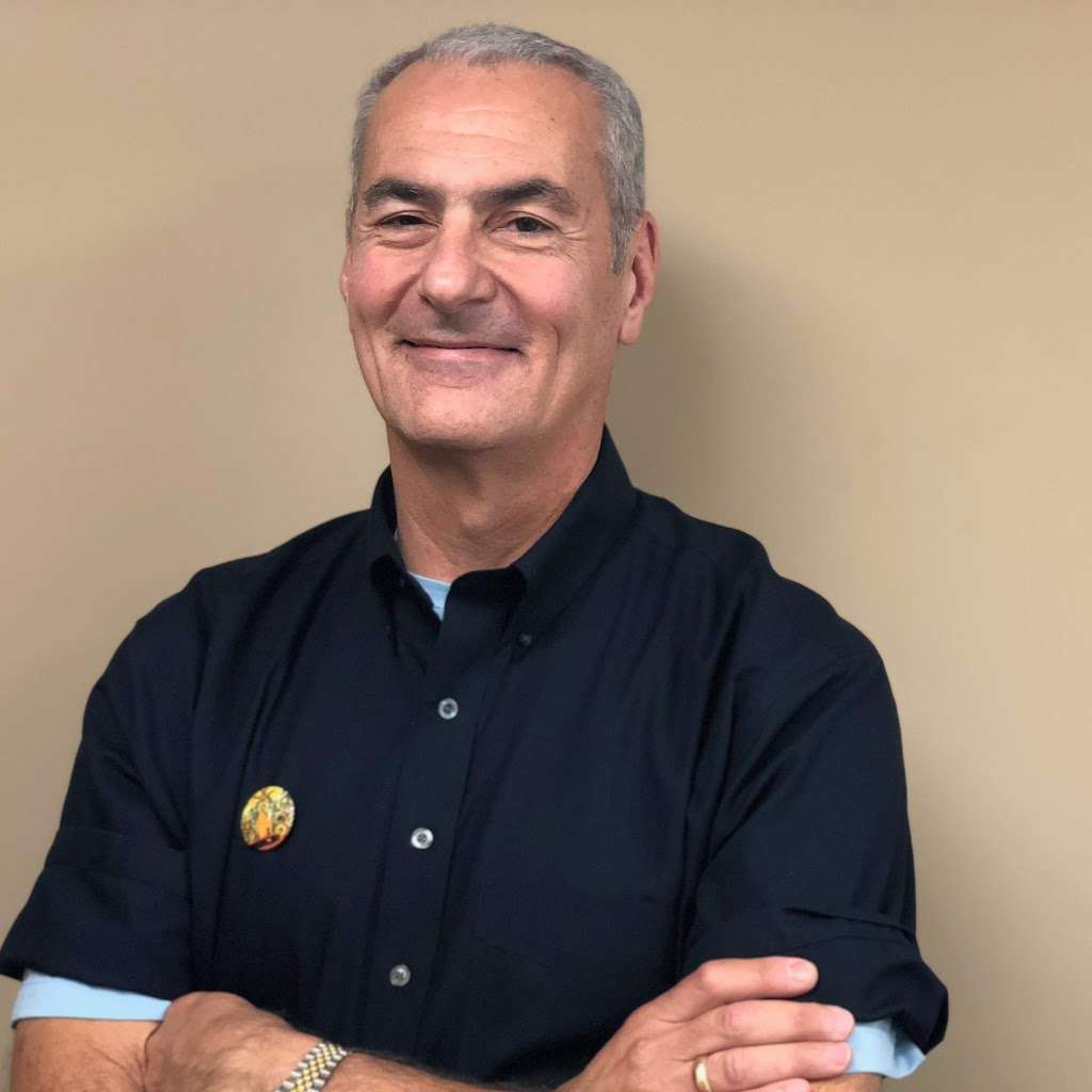 Diveris Orthopedics & Sports: Diveris John M MD | 6375 U.S. 6, Portage, IN 46368, USA | Phone: (219) 755-4448