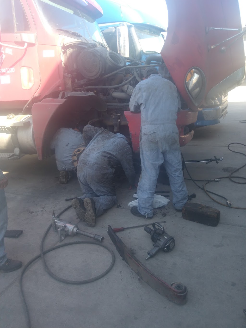 Anand Truck Repair | 2572 S Union Ave, Bakersfield, CA 93307, USA | Phone: (661) 447-3235