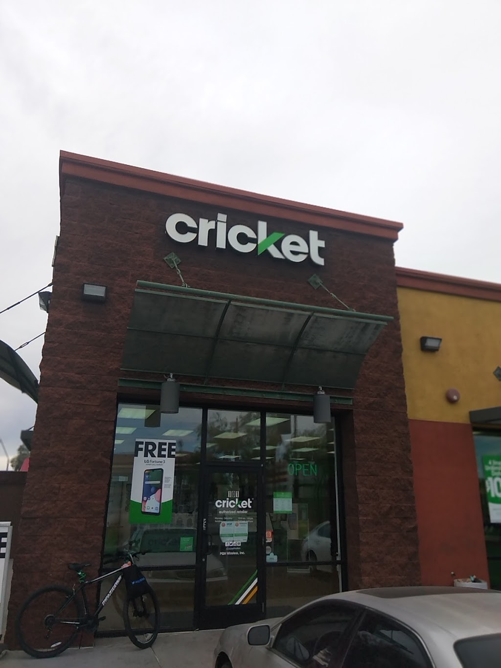 Cricket Wireless Authorized Retailer | 1730 E Apache Blvd Ste 101, Tempe, AZ 85281, USA | Phone: (480) 427-8189