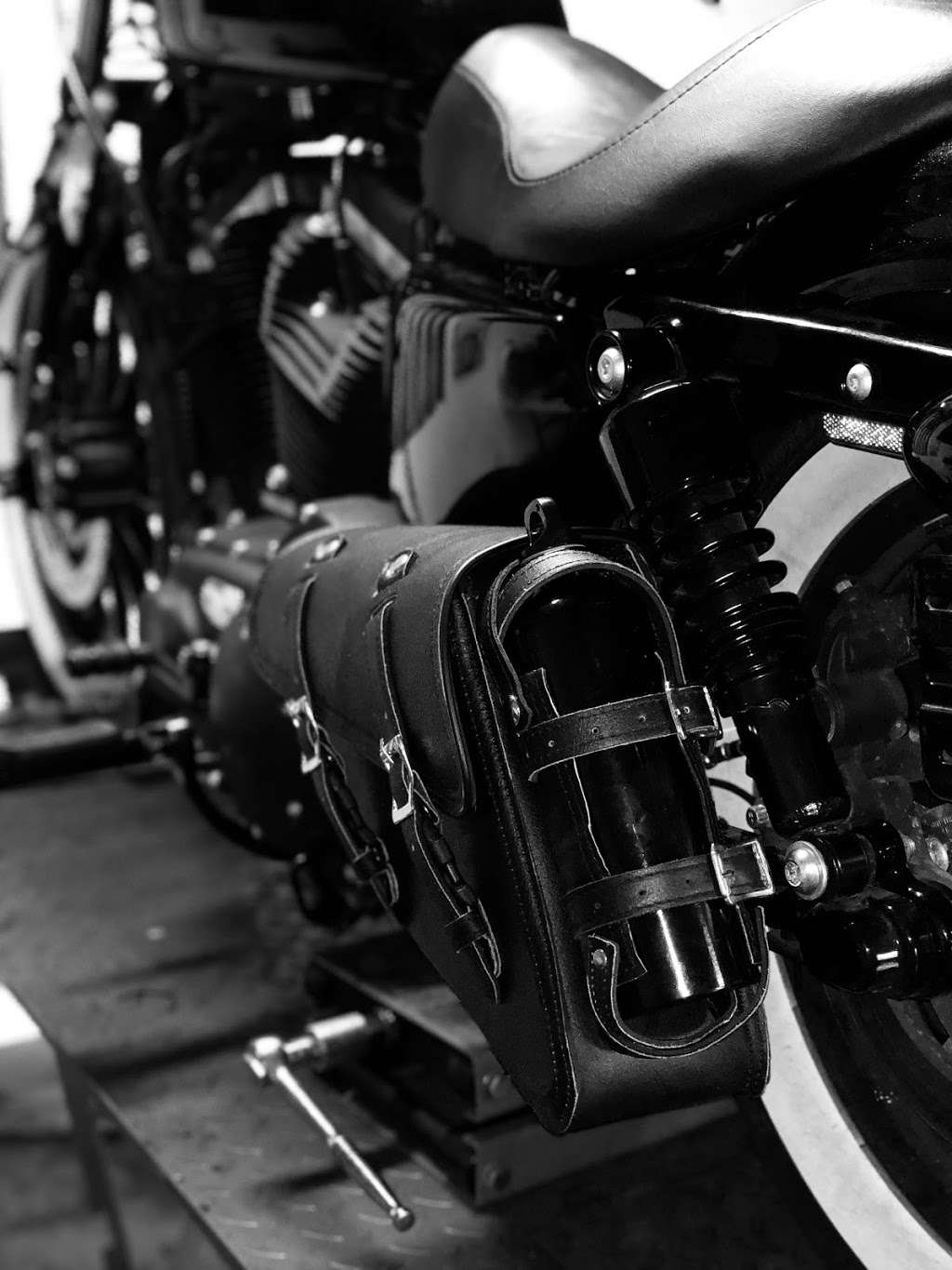 motocustom.culture | 3847 Culebra Rd, San Antonio, TX 78228 | Phone: (210) 420-2257