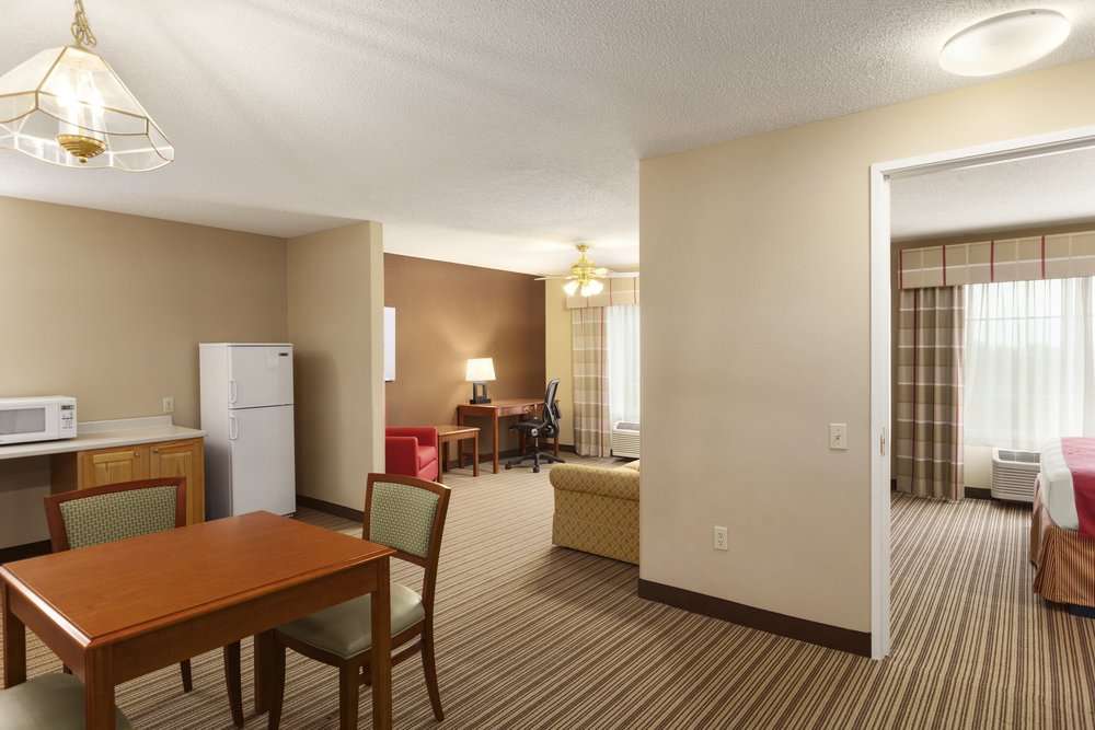 Country Inn & Suites by Radisson, Bel Air/Aberdeen, MD | 1435 Handlir Dr, Bel Air, MD 21015, USA | Phone: (410) 297-9444