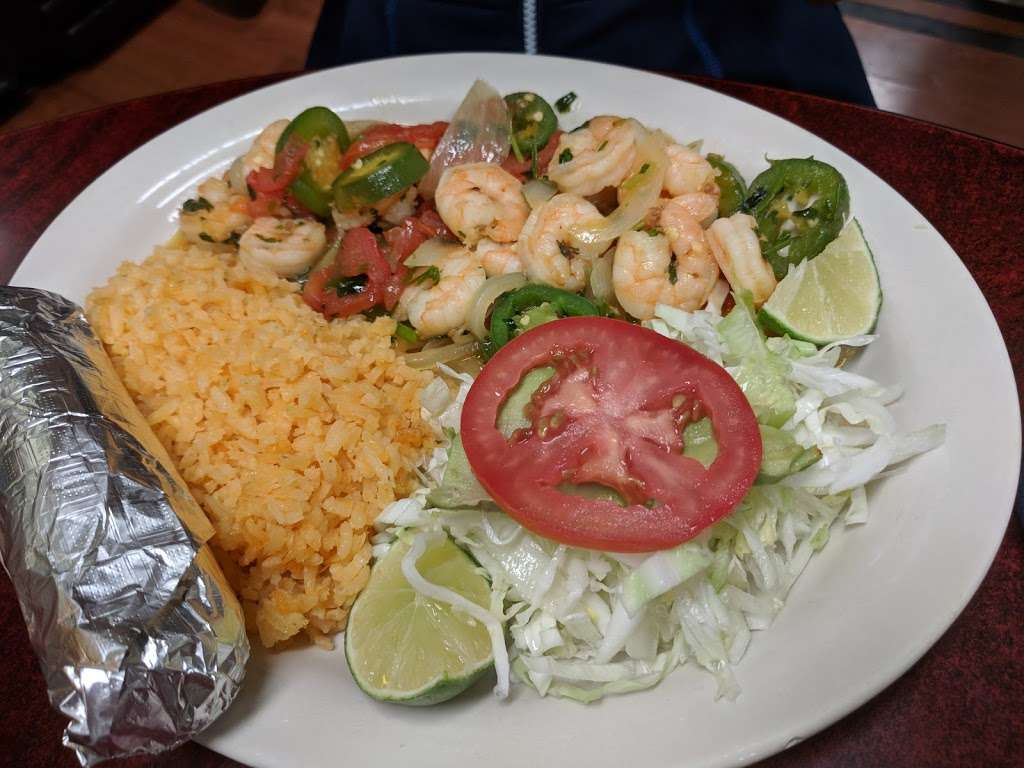 Authentic Mexican Food & Bakery "El Panzote" | 1100 S Payne St, Olathe, KS 66061, USA | Phone: (913) 764-2233