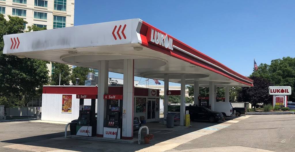 LUKOIL | 101 Crawford Ave, Gulph Mills, PA 19428, USA | Phone: (610) 825-4388