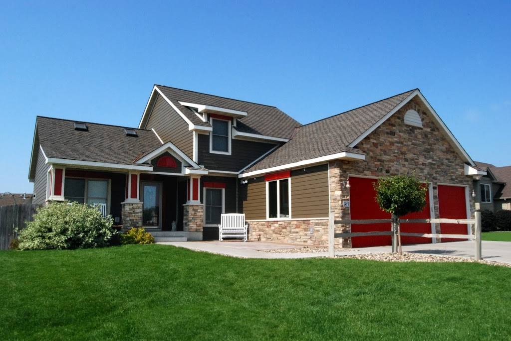 Action Roofing & Siding | 1315 Southview Blvd, South St Paul, MN 55075, USA | Phone: (651) 457-2642