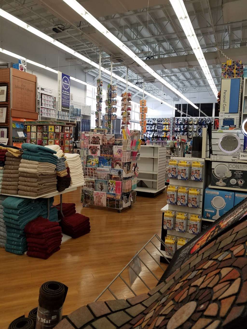 Bed Bath & Beyond | 6365 Pats Ranch Road, Mira Loma, CA 91752, USA | Phone: (951) 549-0677