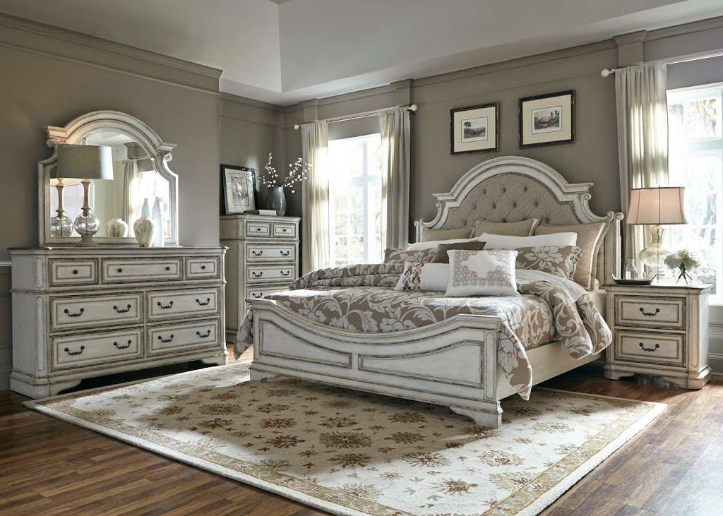 Global Furniture | 180 NJ-17, Paramus, NJ 07652, USA | Phone: (201) 262-2900