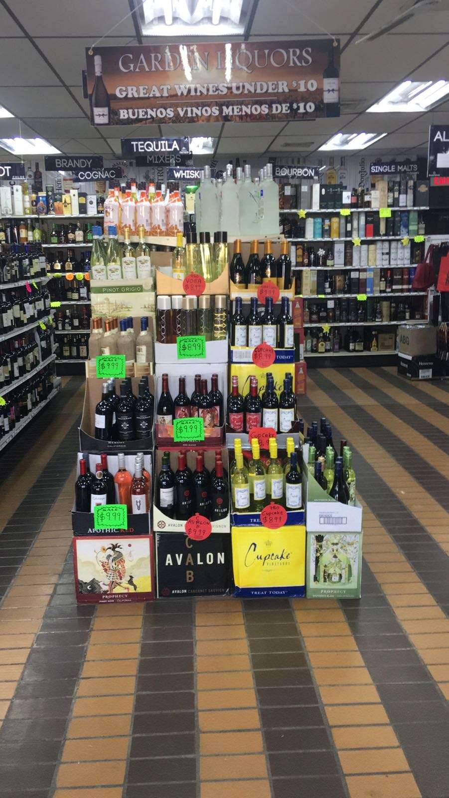 Garden Liquors & Wines | 300 Harrison Ave, Lodi, NJ 07644, USA | Phone: (973) 772-6232