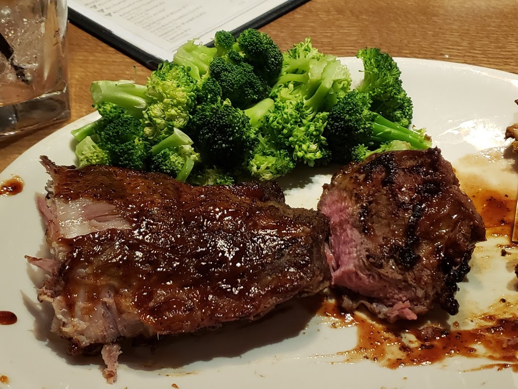 BJs Restaurant & Brewhouse | 4907 Gate Pkwy, Jacksonville, FL 32246, USA | Phone: (904) 998-0460