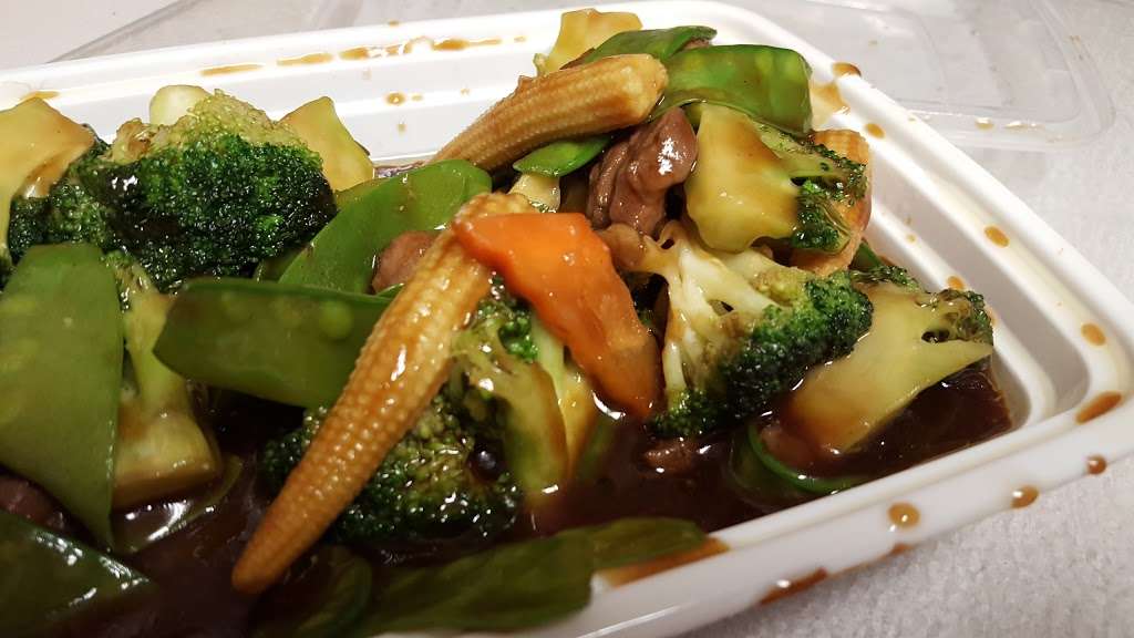 Happy Wok | 3151, 780 Fort Salonga Rd, Northport, NY 11768, USA | Phone: (631) 754-1688