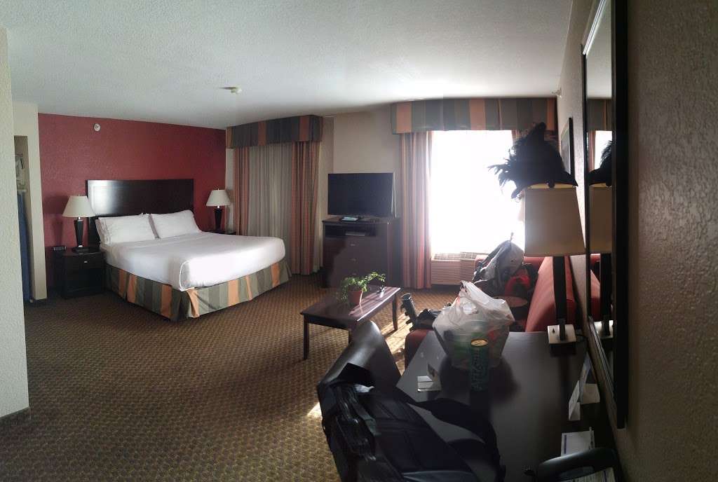 Holiday Inn Express | 88th Ave, Pleasant Prairie, WI 53158, USA