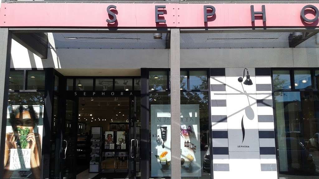 SEPHORA | 208 Vintage Way, Novato, CA 94945, USA | Phone: (415) 878-2004