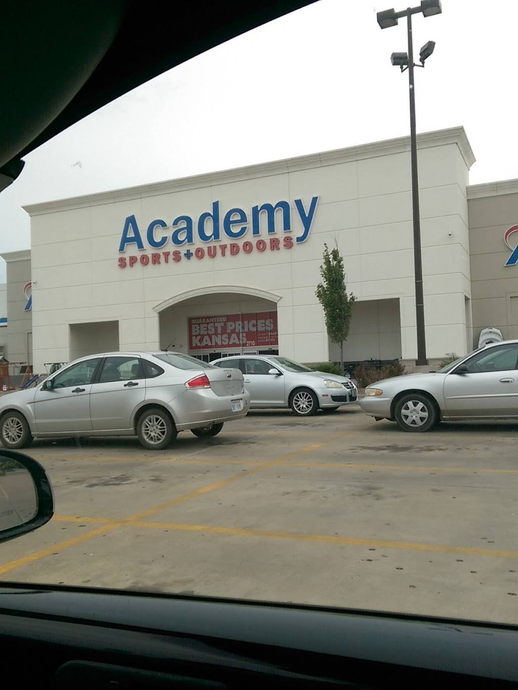 Academy Sports + Outdoors | 2710 N Maize Rd, Wichita, KS 67205, USA | Phone: (316) 220-2220