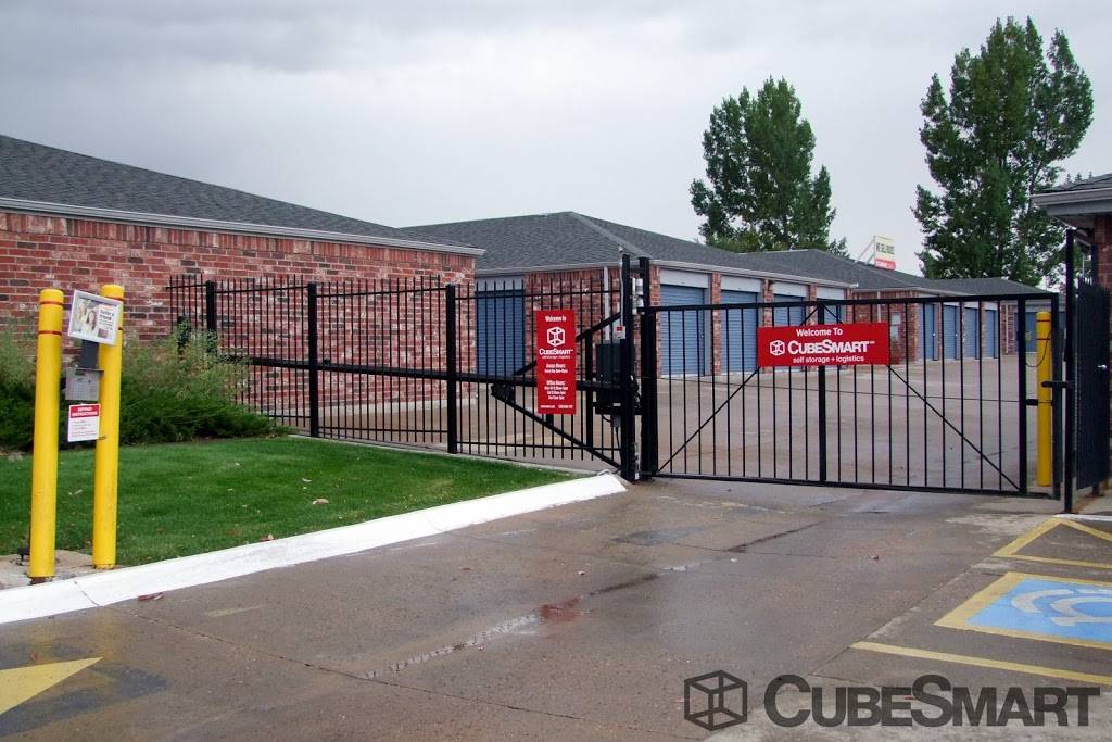 CubeSmart Self Storage | 1390 S Valentia St, Denver, CO 80247, USA | Phone: (303) 368-0334