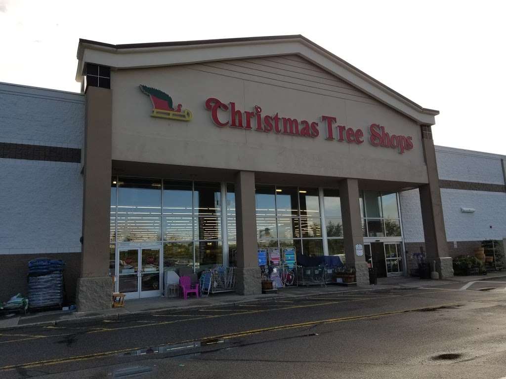 Christmas Tree Shops | 1100-1300 N Galleria Dr, Middletown, NY 10941, USA | Phone: (845) 692-8584