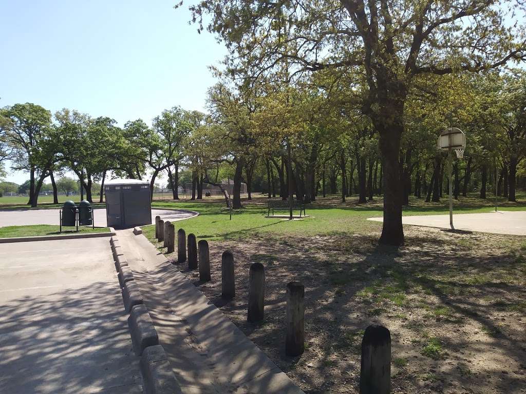 Cheynne Park | 700 Cheyenne Rd, Dallas, TX 75217, USA