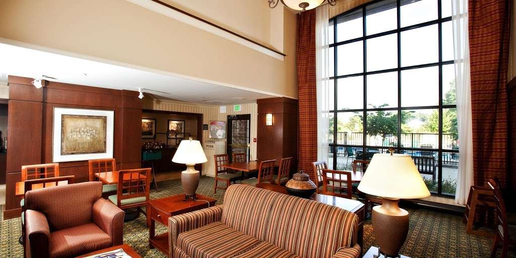 Staybridge Suites Indianapolis-Airport | 6295 Cambridge Way, Plainfield, IN 46168, USA | Phone: (317) 839-2700