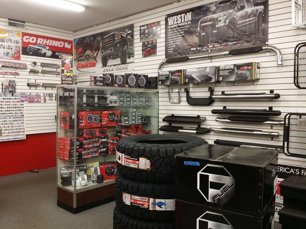 Trick Trucks & Cars Edgewater | 227 Mayo Rd, Edgewater, MD 21037, USA | Phone: (410) 269-0919