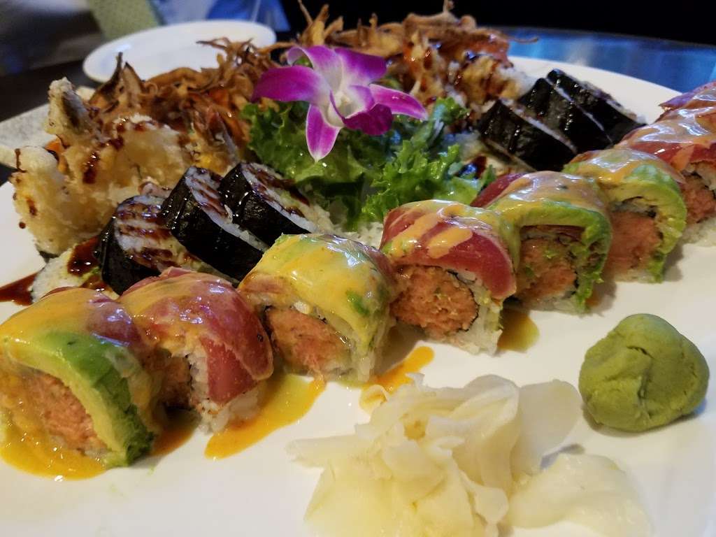 Lido Sushi Asian Bistro | 57 N Main St, Cranbury, NJ 08512, USA | Phone: (609) 395-7100