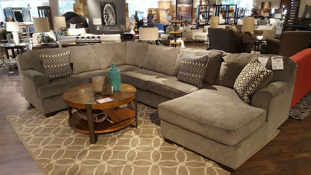 Living Spaces Furniture Store 250 Floresta Blvd San Leandro