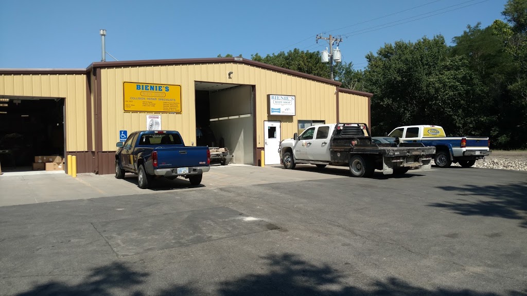 Bienies Body Shop Inc | 126 N Poplar St, Ottawa, KS 66067, USA | Phone: (785) 242-4082