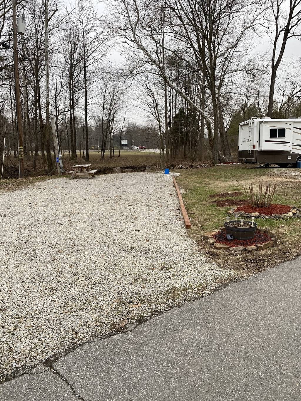 Brooks Mobile & RV Park | 205 Sarver Ln, Brooks, KY 40109, USA | Phone: (502) 276-6090