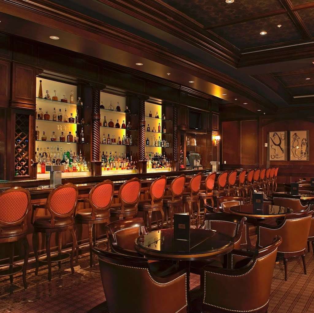 Sir Harrys Lounge | 14200 Bonnet Creek Resort Ln f, Orlando, FL 32821, USA | Phone: (407) 597-5405