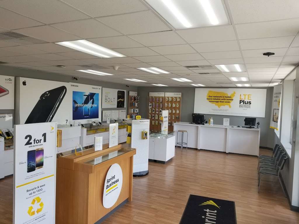 Sprint Store | 649 Concord Pkwy N, Concord, NC 28027 | Phone: (704) 262-7433