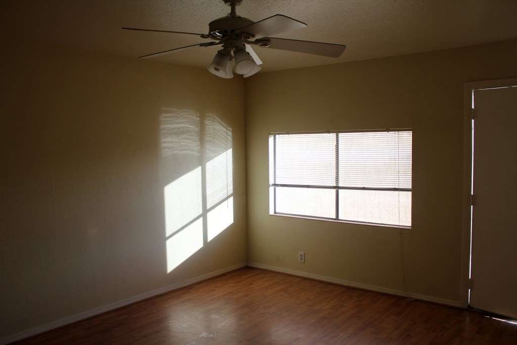 Apartments for rent | 270 Tungsten St, Henderson, NV 89015, USA | Phone: (702) 330-3308