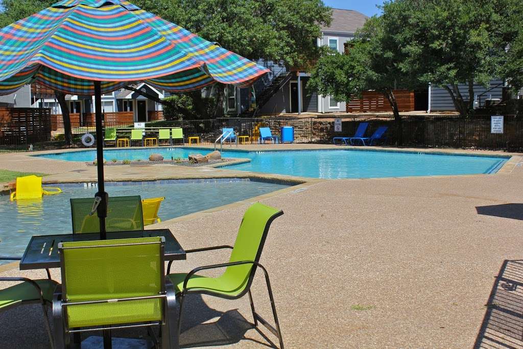 Asher Park Apartments | 3149 W Walnut Hill Ln, Irving, TX 75038, USA | Phone: (469) 586-5451