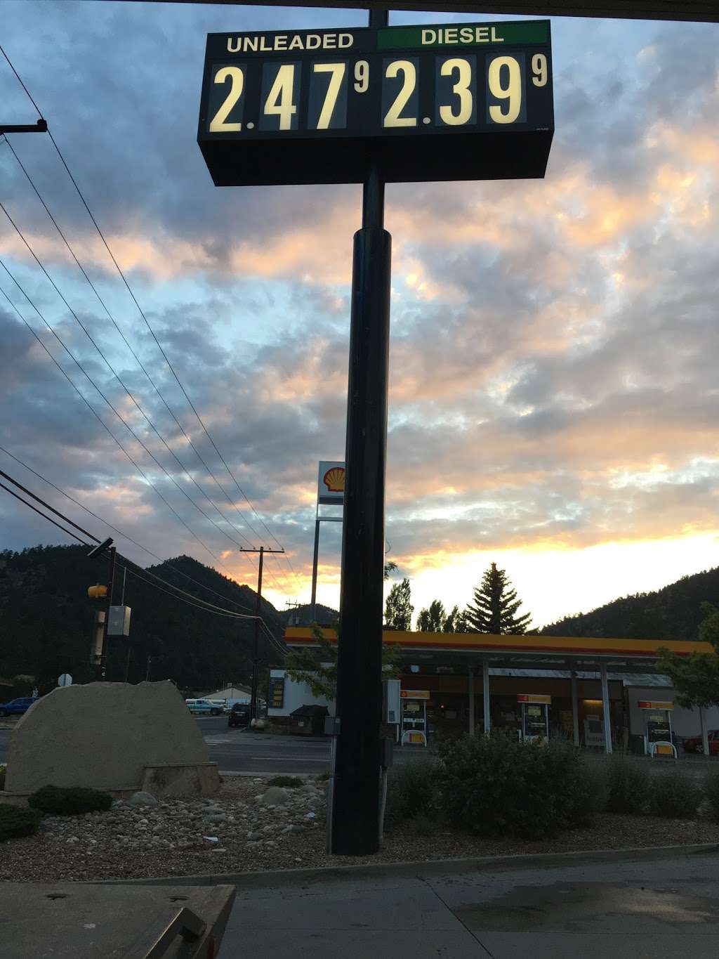 Kum & Go | 1319 Miner St, Idaho Springs, CO 80452, USA | Phone: (303) 567-2385