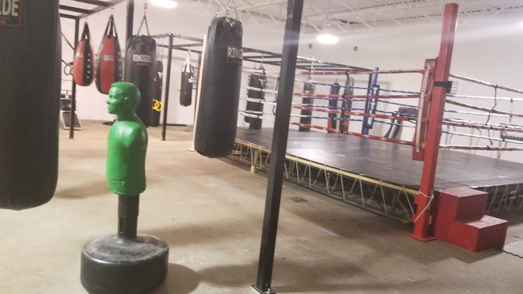 Dallas Midtown Boxing Gym And Fitnes | 4431 Lawnview Ave, Dallas, TX 75227, USA | Phone: (469) 316-5238