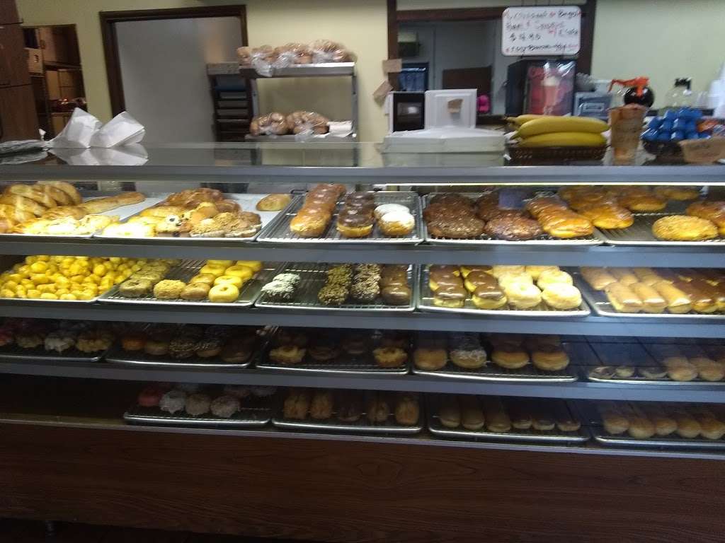 Donuts Galore | 1112 Via Verde, San Dimas, CA 91773, USA | Phone: (909) 599-3848
