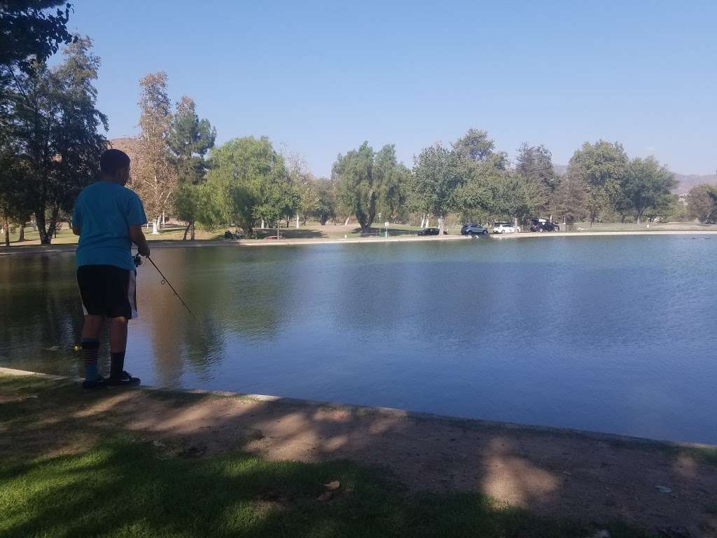 Simi Hills Neighborhood Park & Fishing Pond | Simi Valley, CA 93063 | Phone: (323) 855-5666