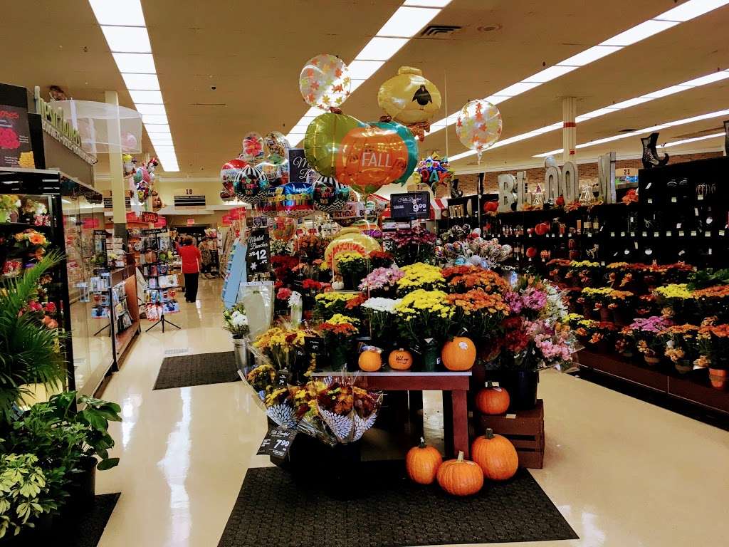 Jewel-Osco | 2775 Pfingsten Rd, Glenview, IL 60026, USA | Phone: (847) 564-8550