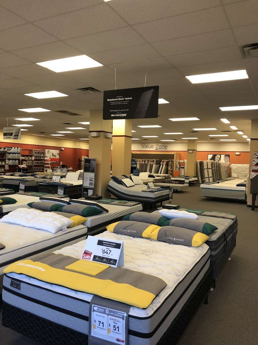 Mattress Firm Franklin Square | 3078 E Franklin Blvd Ste 2, Gastonia, NC 28056, USA | Phone: (704) 867-5970