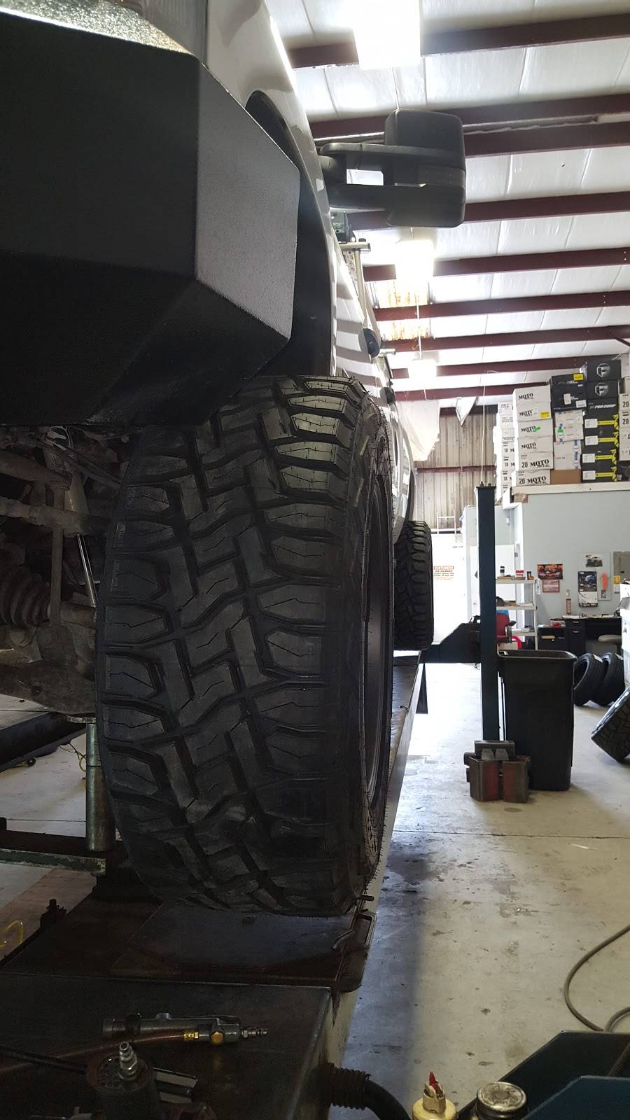 Kregs Tires & Wheels Inc | 5105 Philips Hwy # 304, Jacksonville, FL 32207, USA | Phone: (904) 333-7496