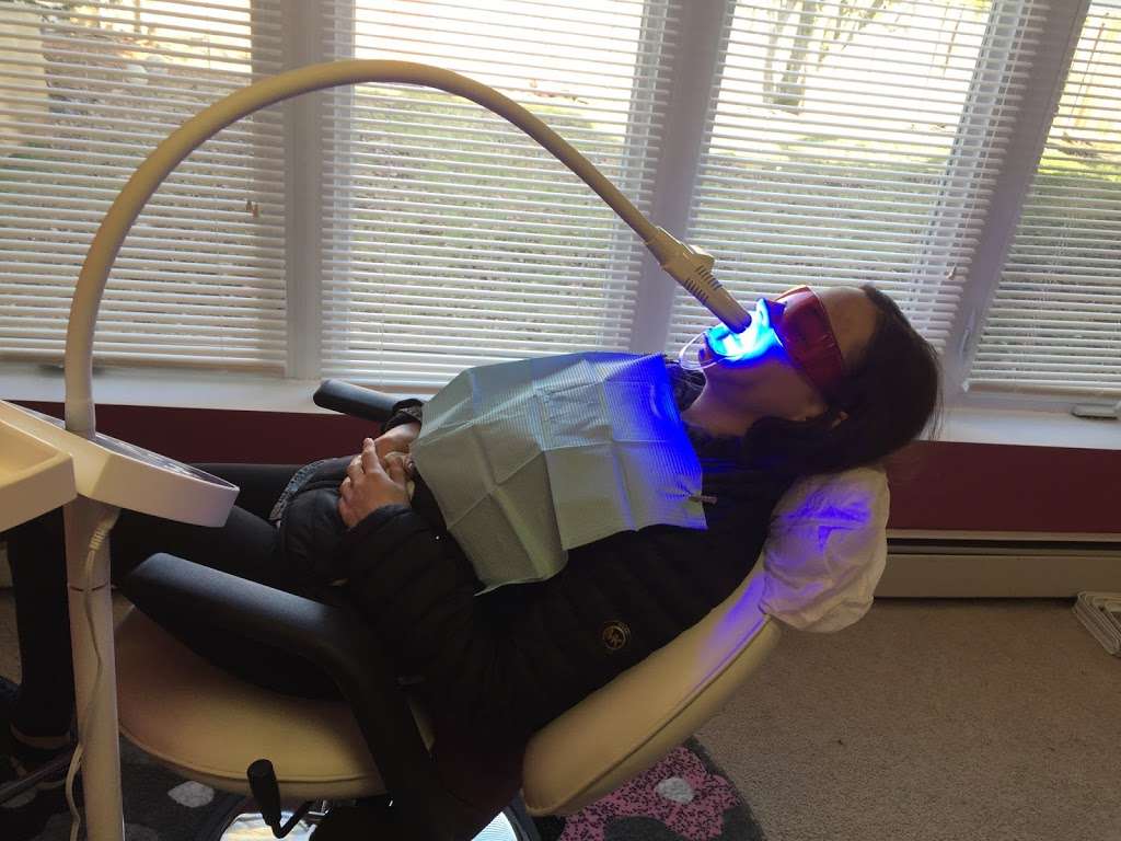 Teeth whitening beauty services | 100 W West Dr, Northlake, IL 60164, USA | Phone: (708) 890-1176