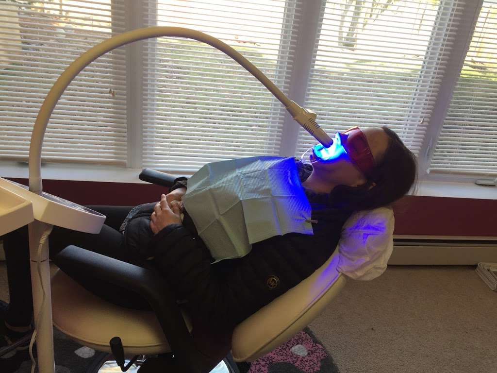 Teeth whitening beauty services | 100 W West Dr, Northlake, IL 60164 | Phone: (708) 890-1176