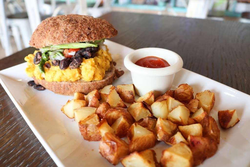 Soulshine Vegan Cafe | 3864 Mission Blvd, San Diego, CA 92109, USA | Phone: (858) 886-7252